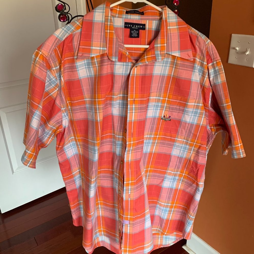 Ivy Crew Short Sleeve Shirt